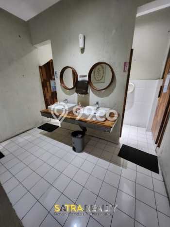 Unit Komersial Dijual di Jakarta Barat LT 700m2 & LB 1500m2 Unit Komersial Dijual di Jakarta Barat LT 700m2 & LB 1500m2