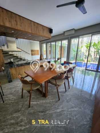 Rumah Luxury Modern Siap Huni di Bintaro Jakarta Selatan Rumah Luxury Modern Siap Huni di Bintaro Jakarta Selatan