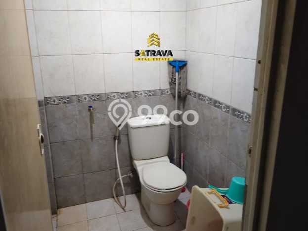 Ruko Dijual di Jakarta Barat LT 68m2 & LB 160m2 Lokasi Terbaik! Ruko Dijual di Jakarta Barat LT 68m2 & LB 160m2 Lokasi Terbaik!