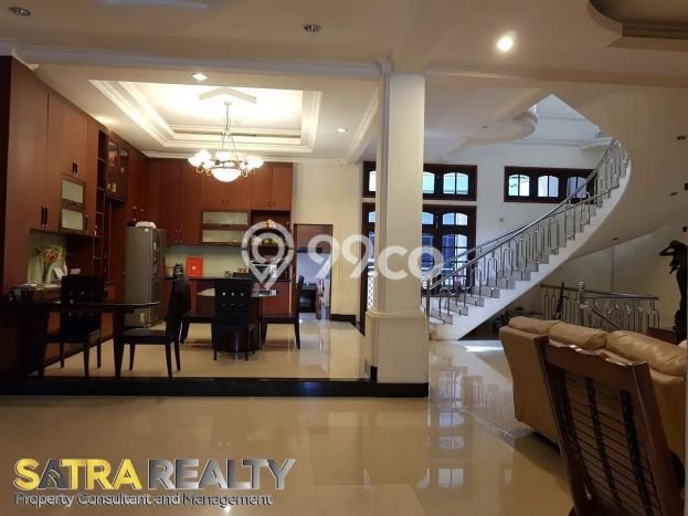 Ruko Dijual di Jakarta Barat LT 786m2 & LB 2201m2 Lokasi Terbaik! Ruko Dijual di Jakarta Barat LT 786m2 & LB 2201m2 Lokasi Terbaik!