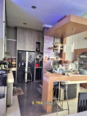 Dijual Rumah Mewah Elegan Dengan View Cantik di Permata Hijau, Jakarta Selatan Dijual Rumah Mewah Elegan Dengan View Cantik di Permata Hijau, Jakarta Selatan