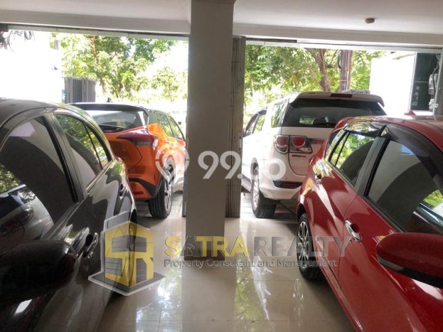 Ruko Dijual di Jakarta Pusat LT 160m2 & LB 448m2 Lokasi Terbaik! Ruko Dijual di Jakarta Pusat LT 160m2 & LB 448m2 Lokasi Terbaik!
