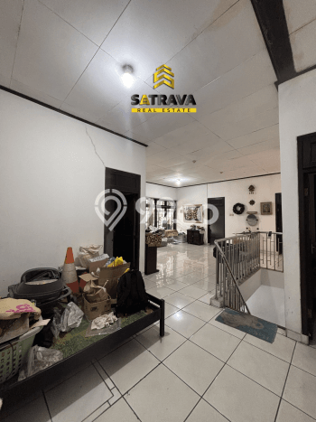 Hunian Elit LB 215m2 Siap Pakai Desain Elegan di Tanjung Duren, Jakarta Barat Hunian Elit LB 215m2 Siap Pakai Desain Elegan di Tanjung Duren, Jakarta Barat