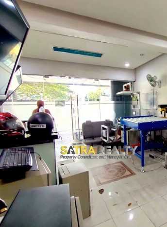 Ruko di , Luas 182m2m², Jalan Utama, Lokasi Ramai Ruko di , Luas 182m2m², Jalan Utama, Lokasi Ramai