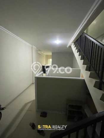 Unit Ruko Dijual di Jakarta Barat LT 67m2 & LB 233m2 Unit Ruko Dijual di Jakarta Barat LT 67m2 & LB 233m2