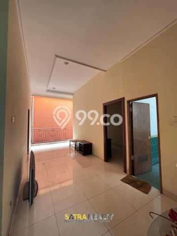 Ready to Use! Luxury House LT 222m2 Desain Elegan di Mangga Besar Ready to Use! Luxury House LT 222m2 Desain Elegan di Mangga Besar