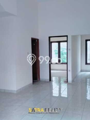 PRIME LOCATION! Rumah Strategis area Cengkareng, Luas 85m² LB 97m² PRIME LOCATION! Rumah Strategis area Cengkareng, Luas 85m² LB 97m²
