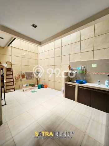 Jual Rumah Modern 2 KT di Taman Palem, Jakarta Barat Jual Rumah Modern 2 KT di Taman Palem, Jakarta Barat