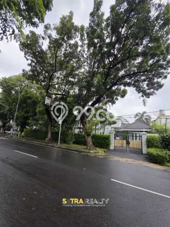 Siap Huni Rumah Mewah 9 Kamar di Kebayoran Baru Dekat ke Mana Saja Siap Huni Rumah Mewah 9 Kamar di Kebayoran Baru Dekat ke Mana Saja