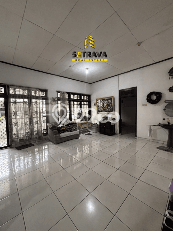 Hunian Elit LB 215m2 Siap Pakai Desain Elegan di Tanjung Duren, Jakarta Barat Hunian Elit LB 215m2 Siap Pakai Desain Elegan di Tanjung Duren, Jakarta Barat