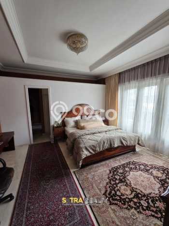 Siap Huni Rumah Mewah 9 Kamar di Kebayoran Baru Dekat ke Mana Saja Siap Huni Rumah Mewah 9 Kamar di Kebayoran Baru Dekat ke Mana Saja