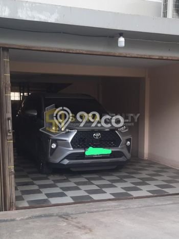 Hunian Elit LB 450m2 Siap Huni Desain Elegan di Meruya, Jakarta Barat Hunian Elit LB 450m2 Siap Huni Desain Elegan di Meruya, Jakarta Barat