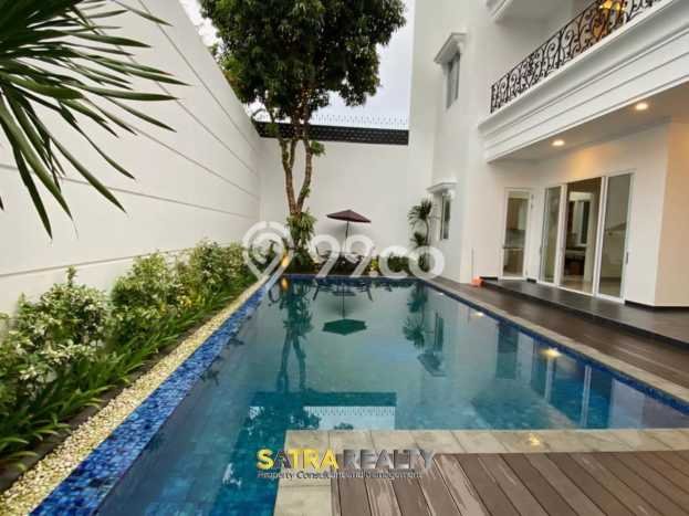 Rumah Eksklusif Best Area di Jakarta Selatan, DKI Jakarta Rumah Eksklusif Best Area di Jakarta Selatan, DKI Jakarta
