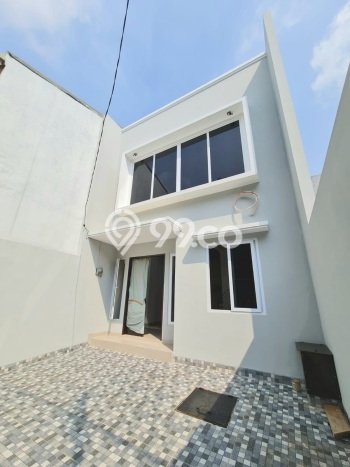 Rumah Modern Cantik 2 KT Siap Huni di Kelapa Gading Rumah Modern Cantik 2 KT Siap Huni di Kelapa Gading