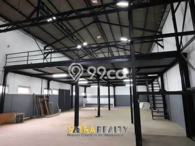 Area Ramai! Gudang Dijual di Kosambi untuk Bisnis Luas Bangunan 550m2 Area Ramai! Gudang Dijual di Kosambi untuk Bisnis Luas Bangunan 550m2