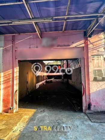 Lokasi Strategis! Dijual Ruko Bisnis di Pesanggrahan, Jakarta Selatan Kondisi Baik Lokasi Strategis! Dijual Ruko Bisnis di Pesanggrahan, Jakarta Selatan Kondisi Baik