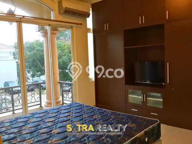 Rumah Luxury Modern Siap Huni di Pantai Indah Kapuk Jakarta Utara Rumah Luxury Modern Siap Huni di Pantai Indah Kapuk Jakarta Utara