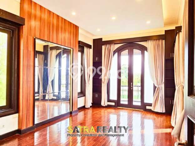 Ready to Use! Premium House LT 650m2 Desain Elegan di Pantai Mutiara Ready to Use! Premium House LT 650m2 Desain Elegan di Pantai Mutiara