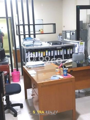 Ruko Dijual di Prime Area Jakarta Utara Luas 215m2 Ruko Dijual di Prime Area Jakarta Utara Luas 215m2