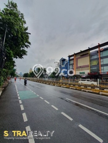 Ruko Bagus LT 250m2 LB 900m2 Dijual di Mampang Prapatan Jakarta Selatan Ruko Bagus LT 250m2 LB 900m2 Dijual di Mampang Prapatan Jakarta Selatan
