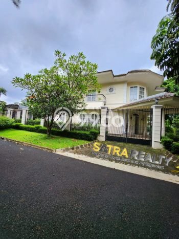 Rumah Elit Modern Tanpa Renovasi di Pondok Indah Jakarta Selatan Rumah Elit Modern Tanpa Renovasi di Pondok Indah Jakarta Selatan