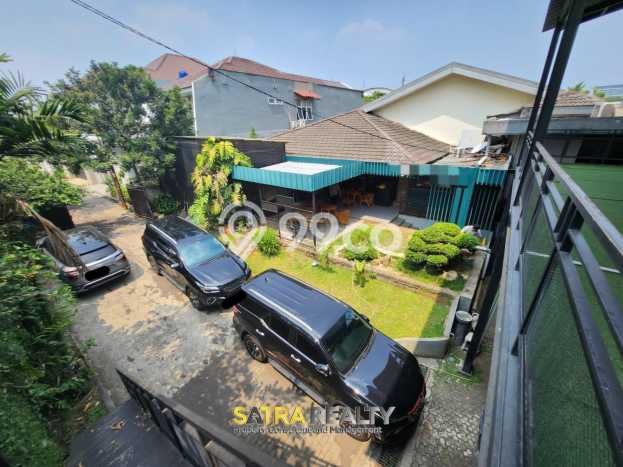 Ready to Use! Premium House LT 700m2 Desain Modern di Kemang Ready to Use! Premium House LT 700m2 Desain Modern di Kemang