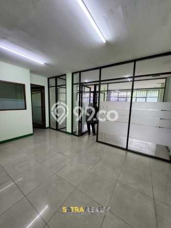 Ruko Dijual di Prime Area Jakarta Pusat Luas 1680m2 Ruko Dijual di Prime Area Jakarta Pusat Luas 1680m2