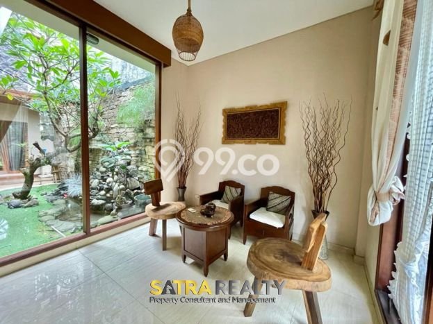 Rumah Mewah Dijual LT 318m2 di Kelapa Gading, Jakarta Utara Rumah Mewah Dijual LT 318m2 di Kelapa Gading, Jakarta Utara