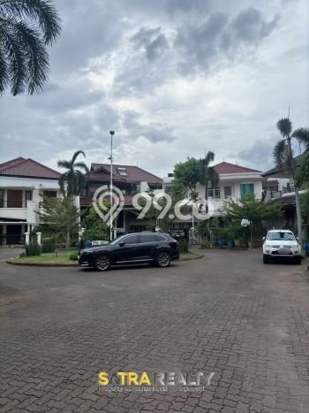 Rumah 5 KT 5 KM One Gate System di Pluit, Jakarta Utara Rumah 5 KT 5 KM One Gate System di Pluit, Jakarta Utara