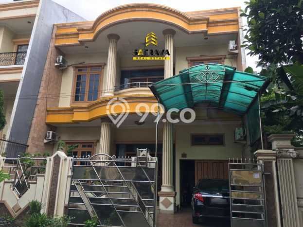 Hunian Elit LB 240m2 Siap Pakai Desain Elegan di Taman Palem, Jakarta Barat Hunian Elit LB 240m2 Siap Pakai Desain Elegan di Taman Palem, Jakarta Barat