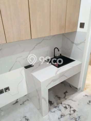 Unit Ruko Dijual di Jakarta Barat LT 63m2 & LB 220m2 Unit Ruko Dijual di Jakarta Barat LT 63m2 & LB 220m2