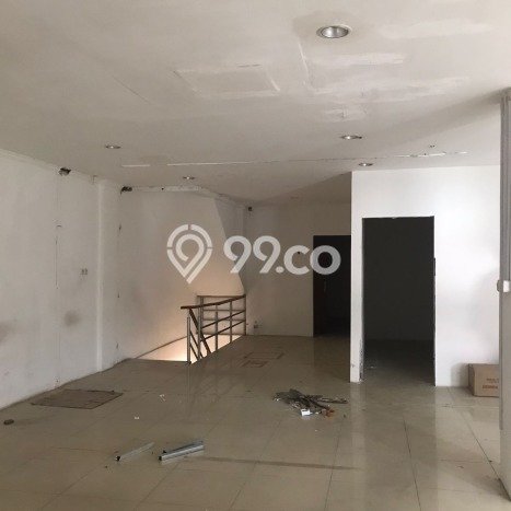 Ruko Dijual di Jakarta Pusat LT 216m2 & LB 748m2 Lokasi Terbaik! Ruko Dijual di Jakarta Pusat LT 216m2 & LB 748m2 Lokasi Terbaik!