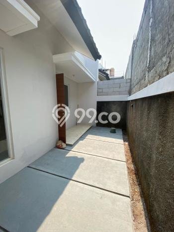 For Sale Rumah 2 Kamar Lokasi Ideal Nyaman dan Strategis di Sawangan For Sale Rumah 2 Kamar Lokasi Ideal Nyaman dan Strategis di Sawangan