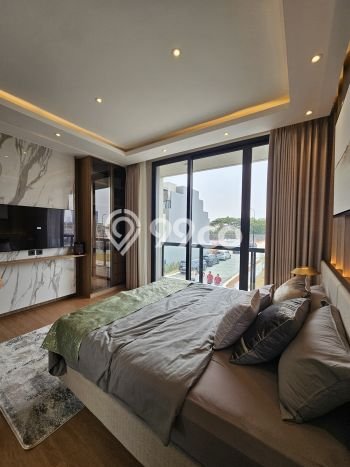 Ready to Use! Luxury House LT 105m2 Desain Modern di Metland Puri Ready to Use! Luxury House LT 105m2 Desain Modern di Metland Puri