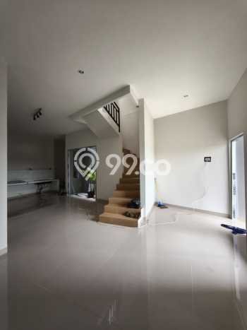 For Sale Rumah 3 Kamar Lokasi Strategis Nyaman dan Strategis di Setu For Sale Rumah 3 Kamar Lokasi Strategis Nyaman dan Strategis di Setu