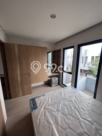 Dijual Hunian Rumah Nyaman 3 Kamar di BSD, Tangerang Dijual Hunian Rumah Nyaman 3 Kamar di BSD, Tangerang