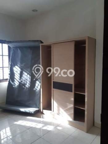 Dijual Hunian Rumah Terawat 4 KT di Sektor 1E-Gading Serpong, Tangerang Dijual Hunian Rumah Terawat 4 KT di Sektor 1E-Gading Serpong, Tangerang