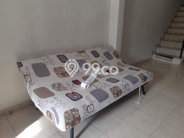 Dijual Hunian Rumah Terawat 4 KT di Sektor 1E-Gading Serpong, Tangerang Dijual Hunian Rumah Terawat 4 KT di Sektor 1E-Gading Serpong, Tangerang