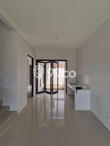 Rumah Modern Minimalis 3 KT Bisa Langsung Pindah di Cisauk Rumah Modern Minimalis 3 KT Bisa Langsung Pindah di Cisauk