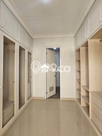 Rumah Mewah LB 280m2 Siap Pakai Desain Elegan di Gading Serpong, Tangerang Rumah Mewah LB 280m2 Siap Pakai Desain Elegan di Gading Serpong, Tangerang