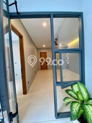 Rumah Mewah LB 255m2 Siap Pakai Desain Elegan di Pondok Indah, Jakarta Selatan Rumah Mewah LB 255m2 Siap Pakai Desain Elegan di Pondok Indah, Jakarta Selatan