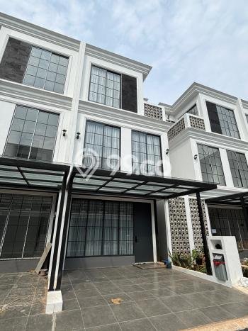 Hot Offer Hunian Mewah Ideal dan Luas di Kembangan, Jakarta Barat Hot Offer Hunian Mewah Ideal dan Luas di Kembangan, Jakarta Barat