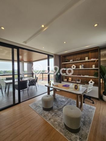 Ready to Use! Luxury House LT 105m2 Desain Modern di Metland Puri Ready to Use! Luxury House LT 105m2 Desain Modern di Metland Puri