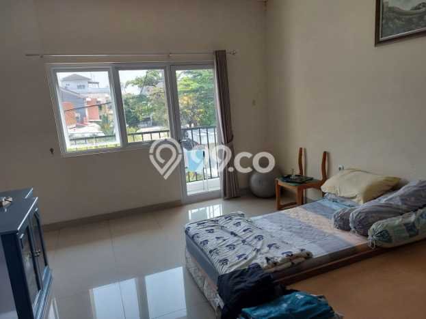 Rumah Luxury Modern Tanpa Renovasi di Taman Surya Jakarta Barat Rumah Luxury Modern Tanpa Renovasi di Taman Surya Jakarta Barat