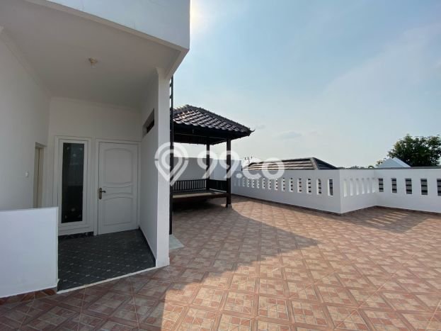 Rumah Luxury Modern Tanpa Renovasi di BSD Puspita Loka Tangerang Rumah Luxury Modern Tanpa Renovasi di BSD Puspita Loka Tangerang
