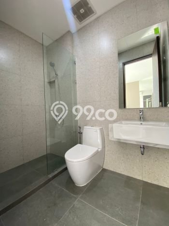 Rumah Elit Modern Siap Huni di Pantai Mutiara Jakarta Utara Rumah Elit Modern Siap Huni di Pantai Mutiara Jakarta Utara