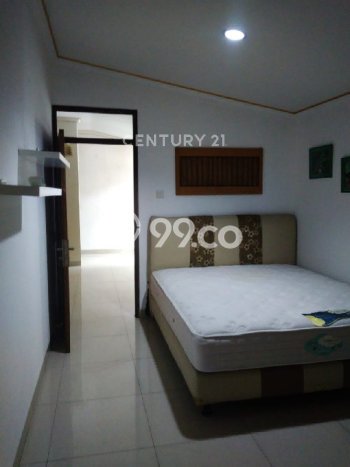 Rumah Elit LB 300m2 Siap Pakai Desain Elegan di Tomang, Jakarta Barat Rumah Elit LB 300m2 Siap Pakai Desain Elegan di Tomang, Jakarta Barat