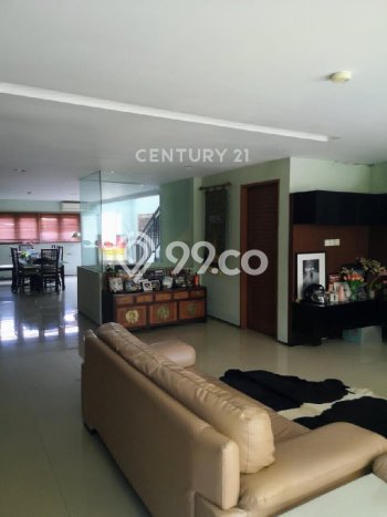 Ready to Use! Premium House LT 210m2 Desain Modern di Rawamangun Ready to Use! Premium House LT 210m2 Desain Modern di Rawamangun