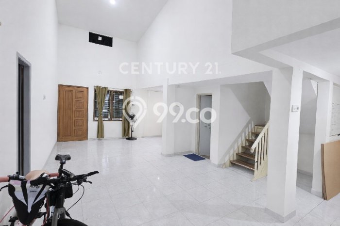 Rumah Modern Cantik 4 Kamar Siap Huni di Kelapa Gading Rumah Modern Cantik 4 Kamar Siap Huni di Kelapa Gading