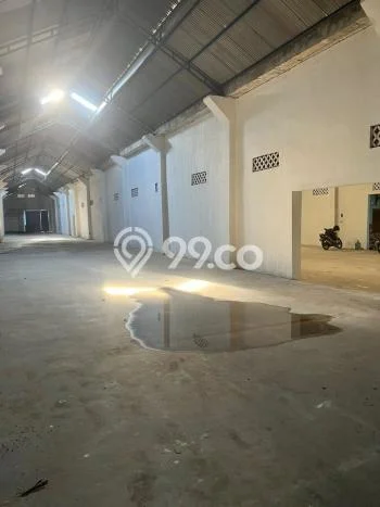 Gudang bagus disewakan di Umbulharjo Yogyakarta dengan LB 1800m2 harga sewa terbaik Gudang bagus disewakan di Umbulharjo Yogyakarta dengan LB 1800m2 harga sewa terbaik